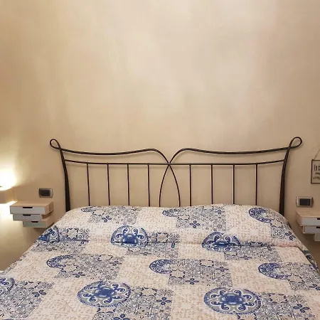 아파트 Modern Flat With Panoramic Terrace In *