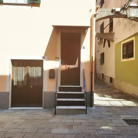 Modern Flat With Panoramic Terrace In