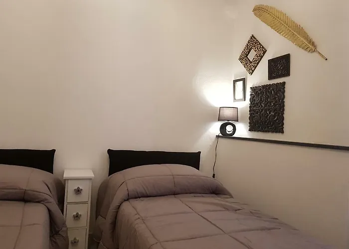 Modern Flat With Panoramic Terrace In Apartman Zuccarello