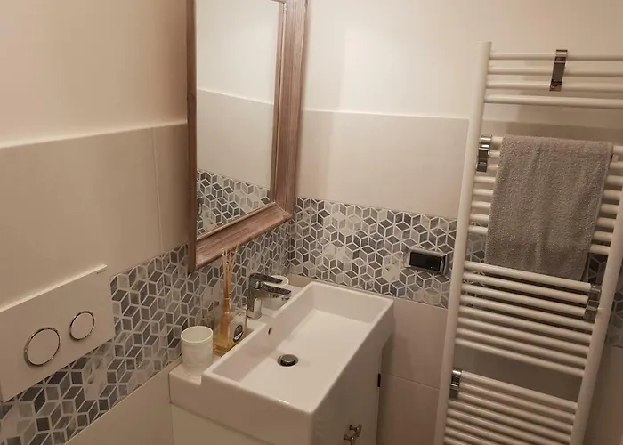 Modern Flat With Panoramic Terrace In Apartman Zuccarello